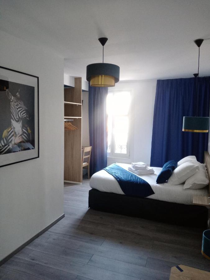 Les Remparts Hotel La Madelaine-sous-Montreuil Buitenkant foto